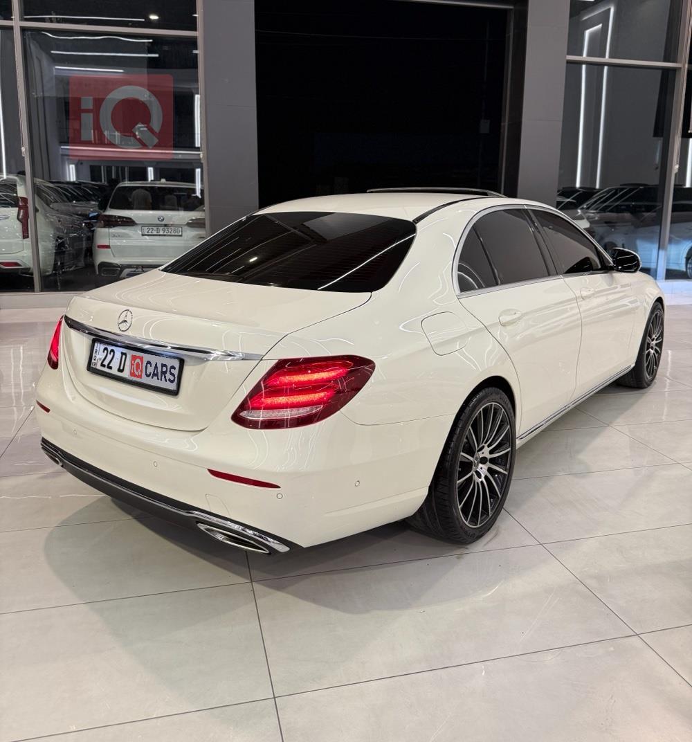 مرسيدس بنز E-Class